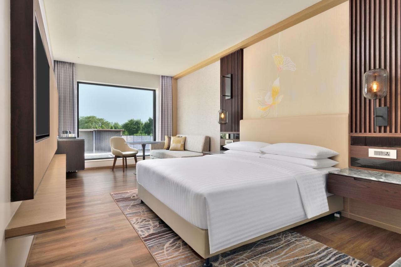 Hotel Courtyard By Marriott Gorakhpur Zewnętrze zdjęcie