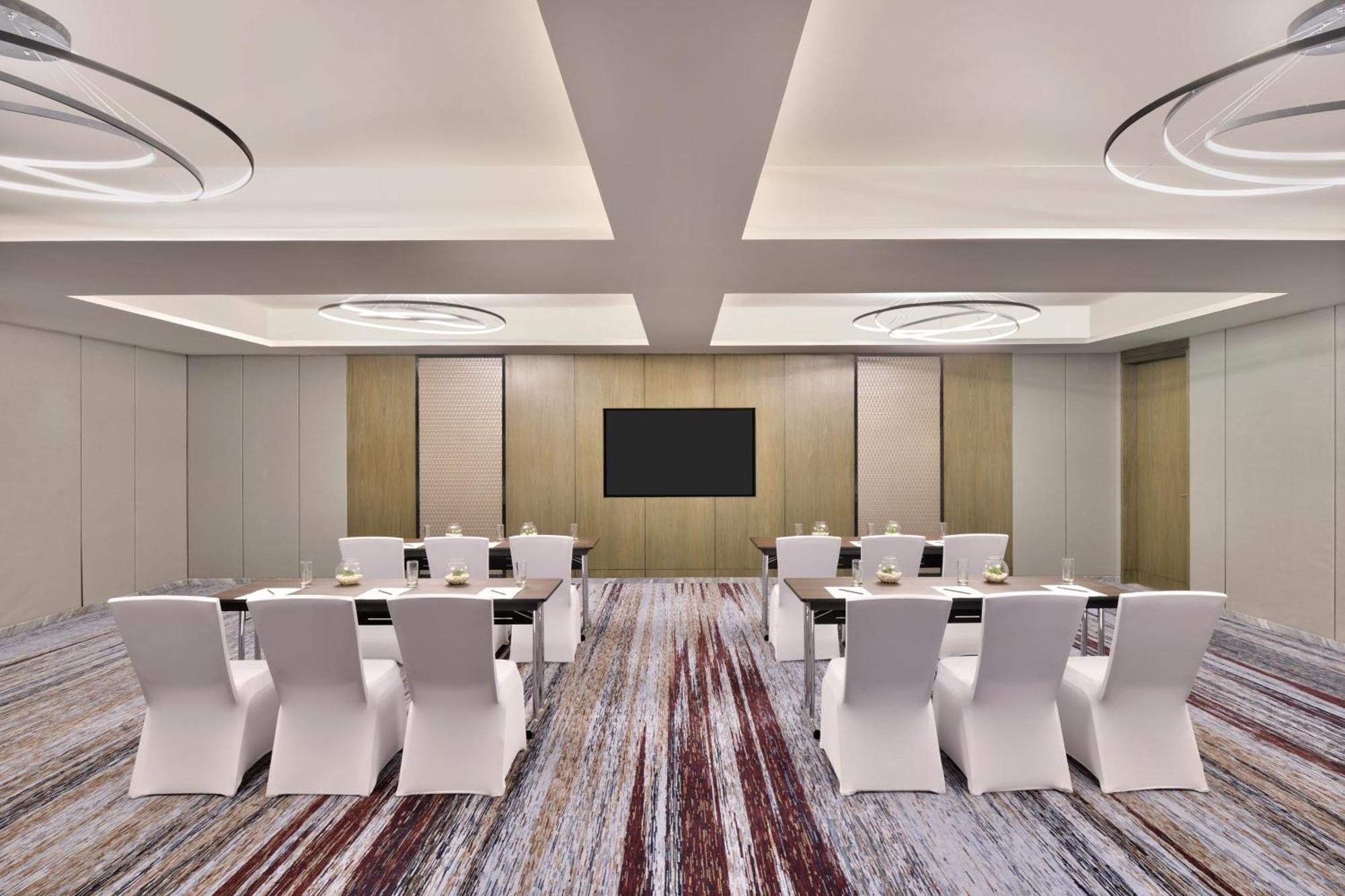 Hotel Courtyard By Marriott Gorakhpur Zewnętrze zdjęcie